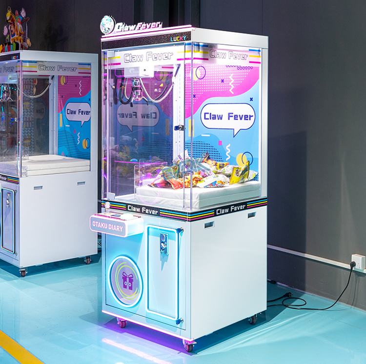 Coin Operated Claw Crane Machine New Snack Claw Crane Machine For Game Center factory