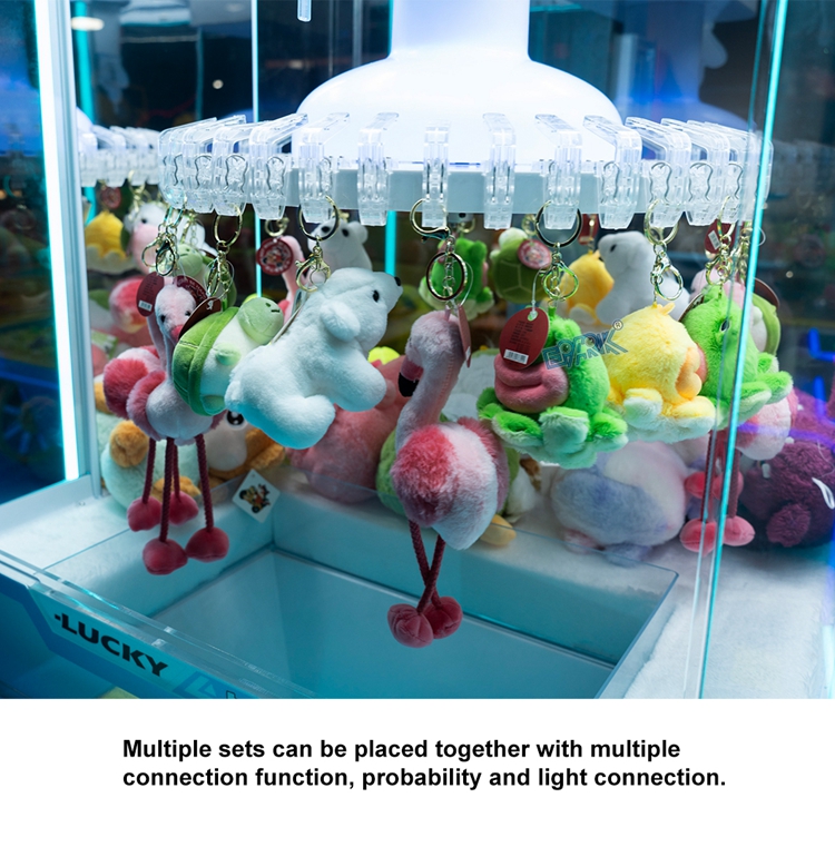 Coin Operated Game Machine Clip Prizes Game Machine Arcade Game Toy Vending Machine factory