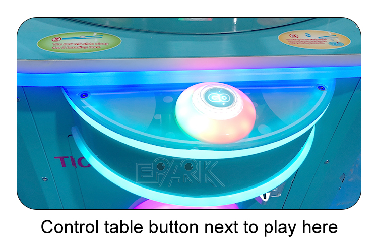 Amusement Park Coin Pusher Coin Operated Game Machine Happy Ball Capsule Gashapon Vending Machine factory