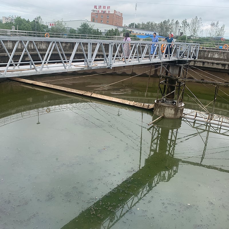 SLUDGE SCRAPER MACHINES