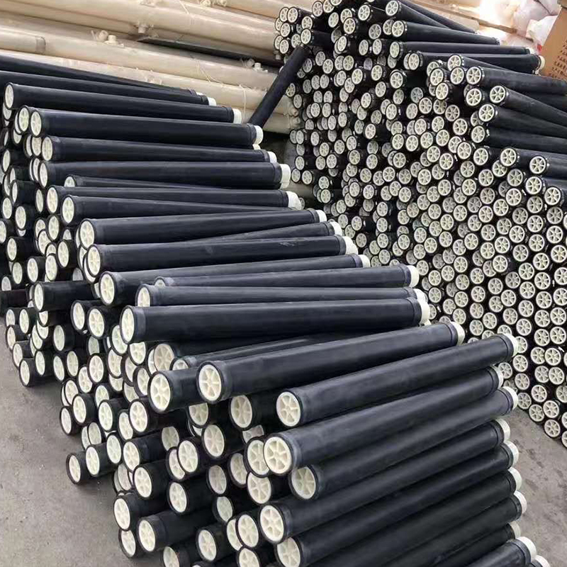 FINE BUBBLE TUBE DIFFUSER