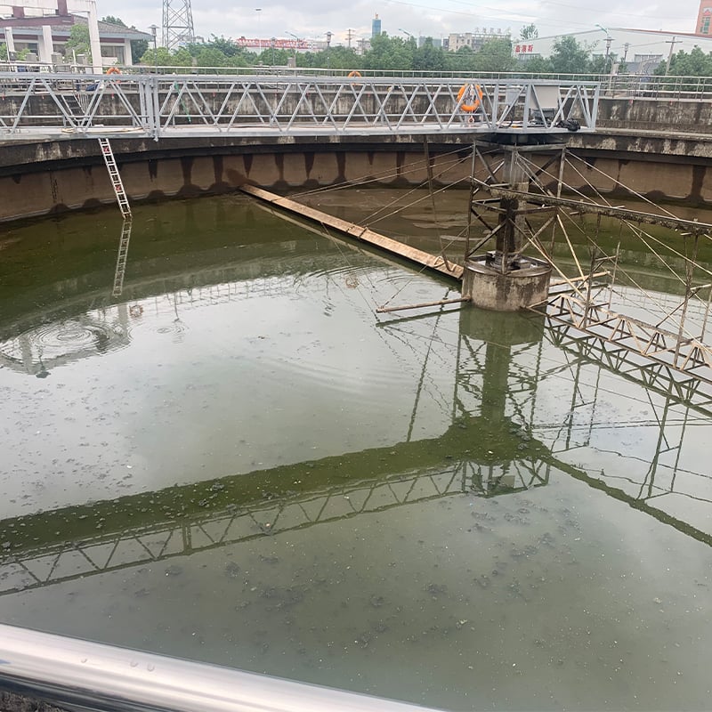 SLUDGE SCRAPER MACHINES