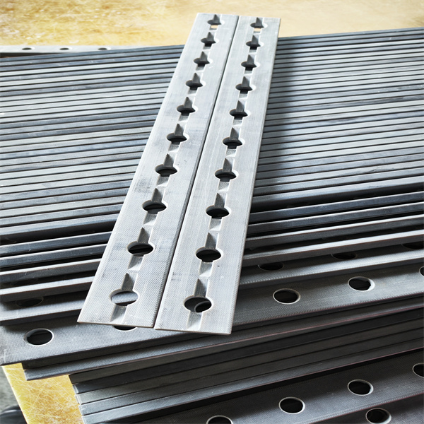 The Advantages of Using Bakelite Sheet in Your Electrical Panel