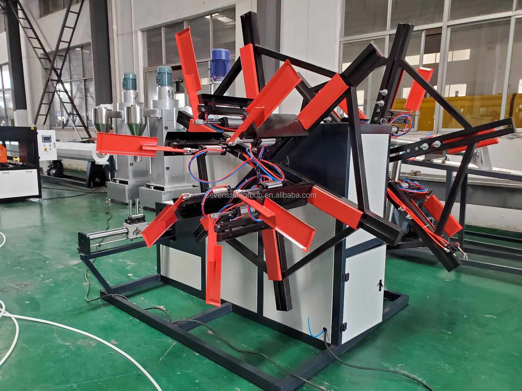High Efficiency Plastic Pe Hdpe Ldpe Pipe Making Machine Production Machinery Line for Hot and Cold Water details