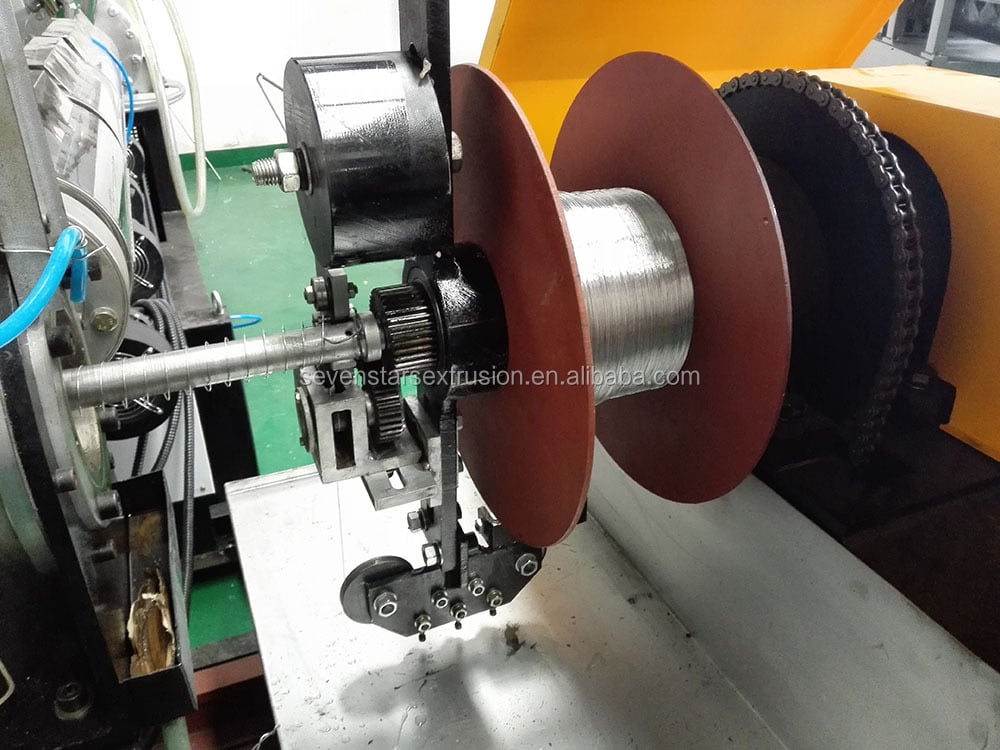 Sevenstars Steel Wire Hose Garden Pipe Reinforced Pipe Frost Resistant PVC Pipe Extrusion Line supplier