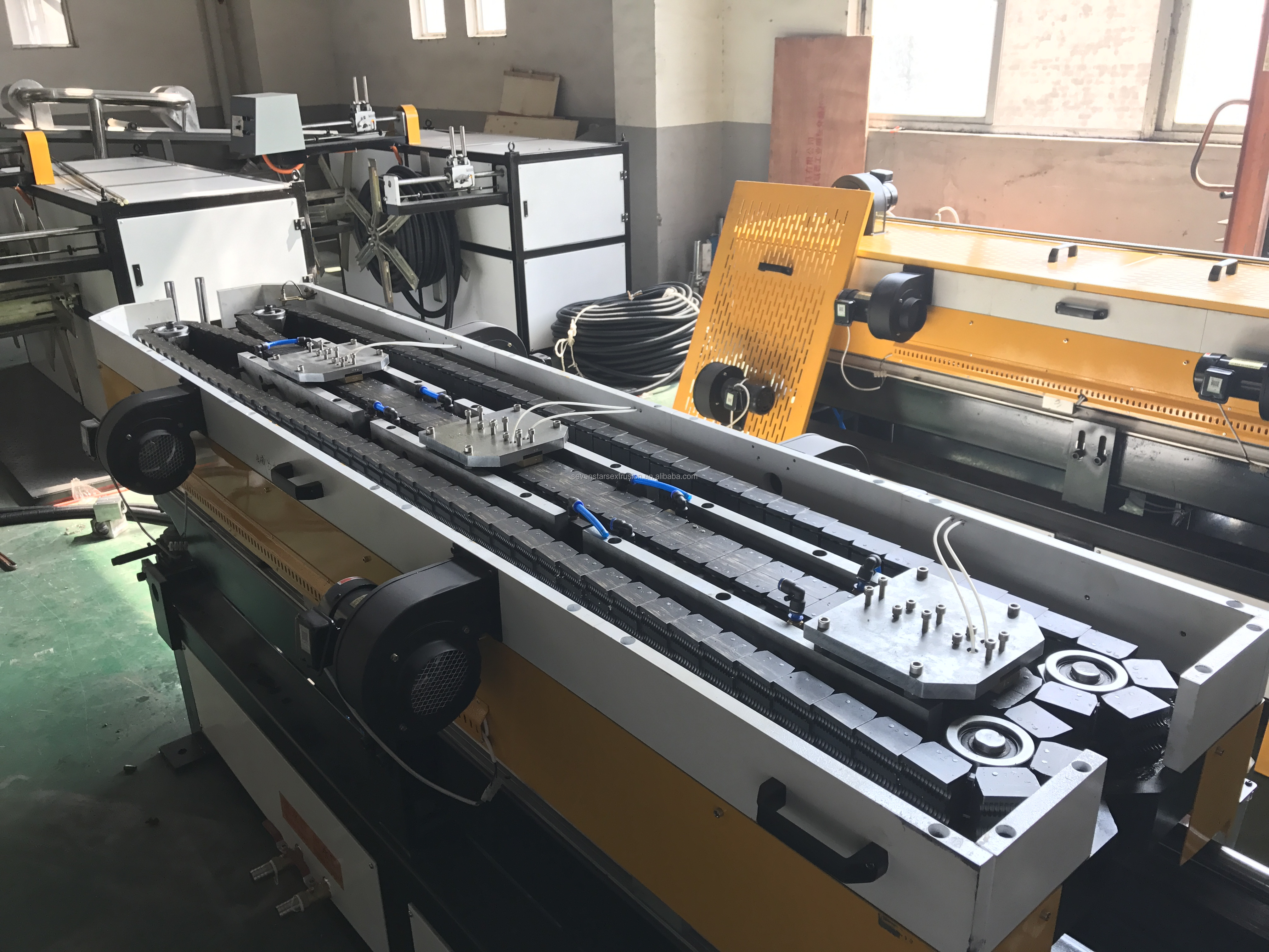 Sevenstars HDPE PE PP PVC Multifunctional Single Wall Corrugated Pipe Extruding Line Machine Single Screw Core Motor Gearbox factory