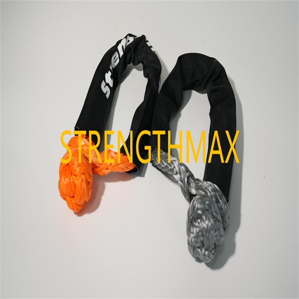 Choosing the Right Soft Shackles for Your 4x4 Vehicle