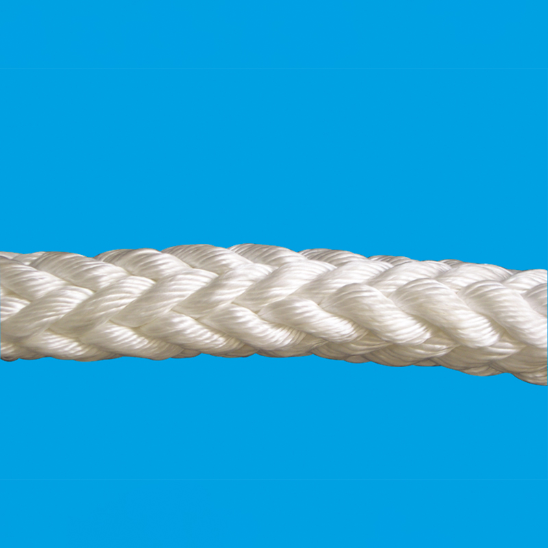 The advantages of 12 strand polyester rope for heavy-duty tasks.