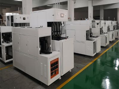Comment les machines de remplissage avancées améliorent l'efficacité dans l'embouteillage et l'emballage
