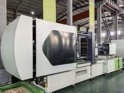 Comment une machine haute vitesse de fabrication de préformes maximise les rendements quotidiens