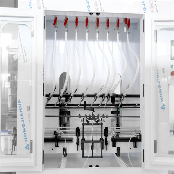 A look at the machinery used for shampoo filling