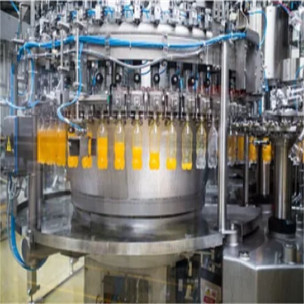 Automated juice bottling machine for precise packaging