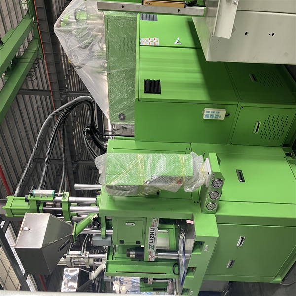 Bonnes pratiques pour l'entretien et l'optimisation d'une machine à mouler par injection verticale en PVC