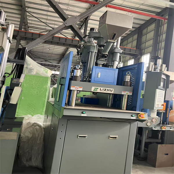 Maximizing productivity and quality with electric vertical injection machines