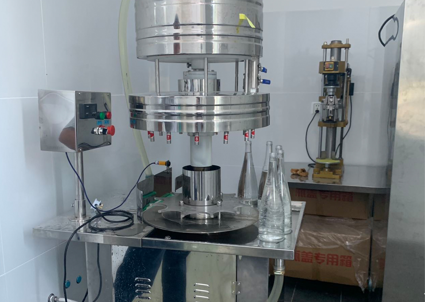 Caso dell'acqua potabile della fabbrica di Cambogia