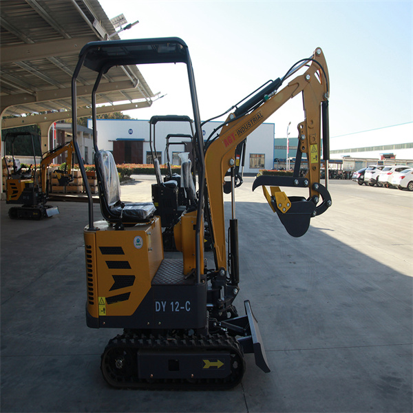 Versatility meets durability with the DM12-C mini excavator.