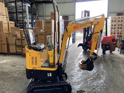 AGT အุตสาหกรรม Mini Excavators က ဘယ်တွက်မှာ ပြင်ဆင်ရန် နေရာပိတ်သော လုပ်ငန်းများအတွက် အဆင်ပြေစေသလဲ?
