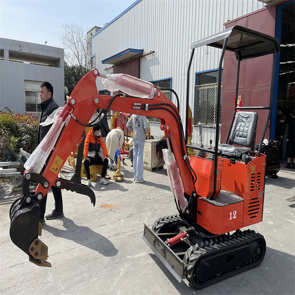 Der RC Mini Bagger