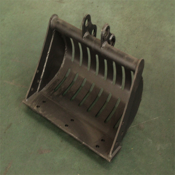 The Ultimate Solution for Tough Screening Tasks - Skid Steer Bucket Screening Attachments