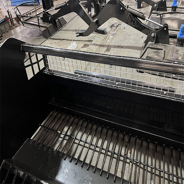 Dici addio ai dolori alla schiena con il Sliding Bucket Picker