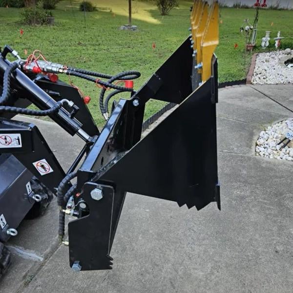 Stand Out from the Competition with our Top-Rated 4in1 Bucket for Skid Steer Applications