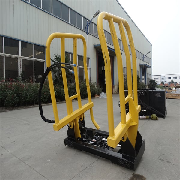 Save time and energy with this innovative hay handling tool.