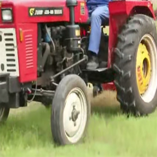 Versatile cutting options for all types of grass with a finishing mower