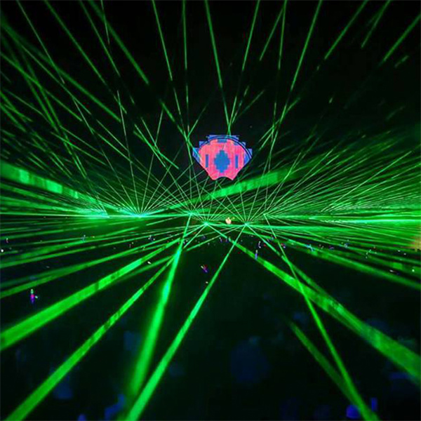 Zajeďte do rytmu pomocí našich laserových diskotékových světel k prodeji!