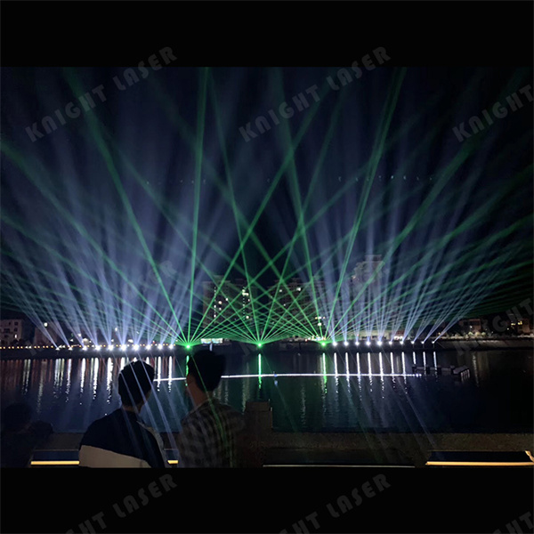 Porta la Tua Visione alla Vita con il Miglior Equipaggiamento per Spettacoli Laser sul Mercato