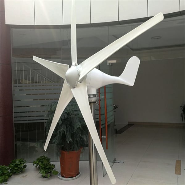 ミニ風力発電機の役割