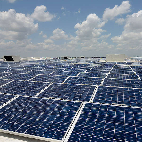 Cum Sistemele Hibride de Energie Solară Revoluționează Energiile Regenerabile