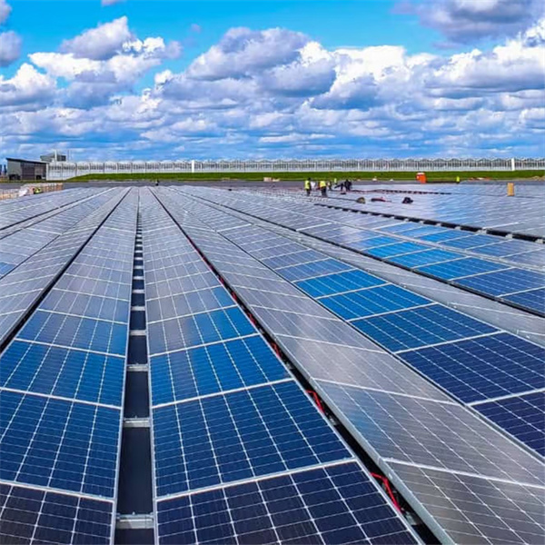 How solar panels are revolutionizing renewable energy