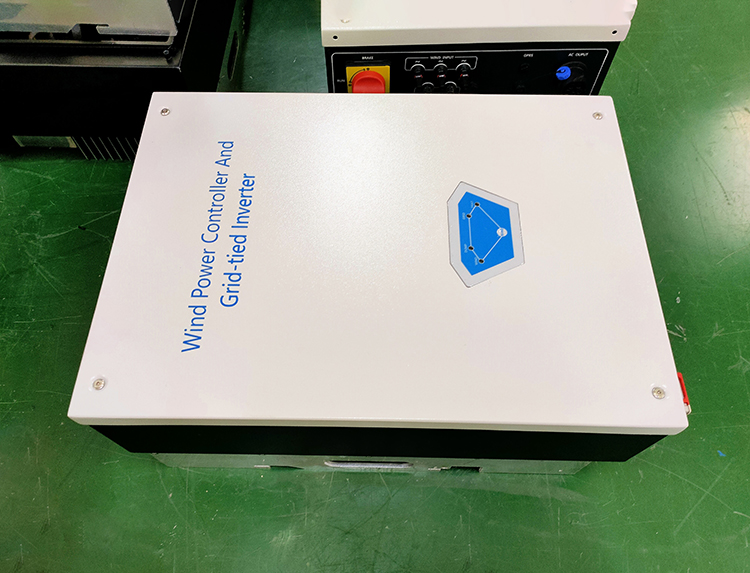 three phase 3kw 5kw 10kw on grid wind controller inverter with mppt-5