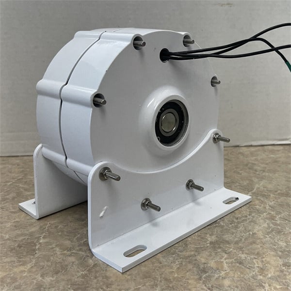 How to design and build a three phase permanent magnet generator