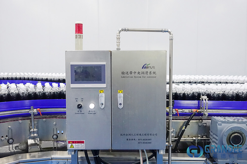 8000-10000bph Combiblock aseptic pasteurized milk blowing filling capping machine flavor yogurt processing bottling line supplier