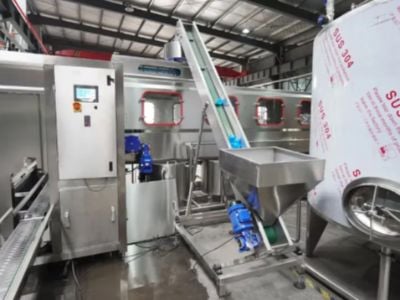 Optimizing Your Plant with a Fully Automatic Water Filling Machine