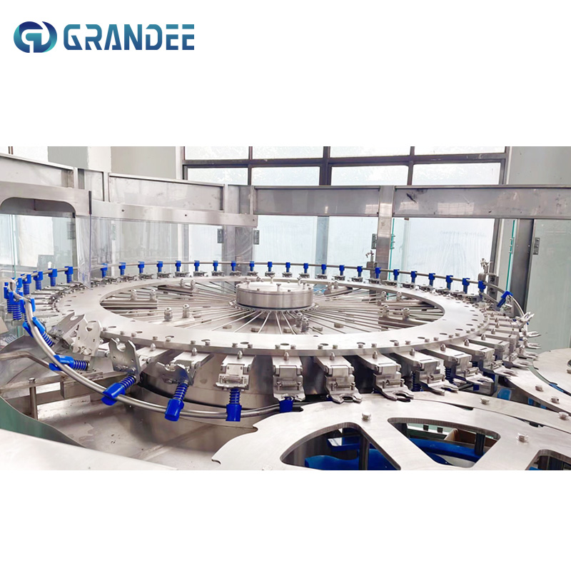 High speed automatic 3 in 1 sparkling water carbonated drink filling machine production line manufacture