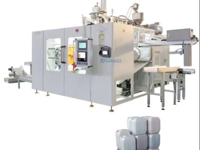 Shrink Wrapping vs. Traditional Packaging: Which is Better for Your Products?