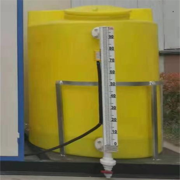 Save time and hassle with a wireless water tank level indicator for easy monitoring.