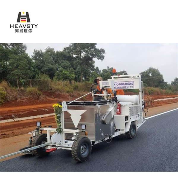 La machine à marquage routier Profile Line