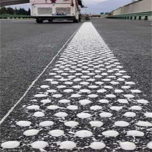 Prenez en main votre sécurité routière avec une machine de revêtement peinture de pointe