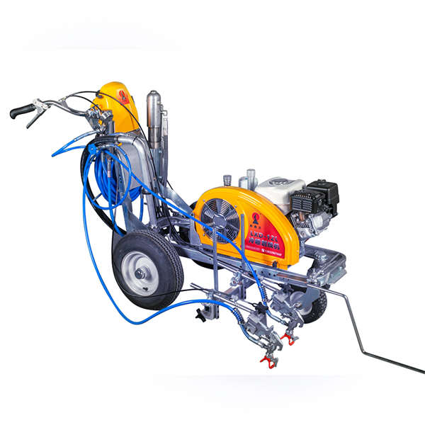 Machine polyvalente pour une gamme de types de surfaces et d'applications