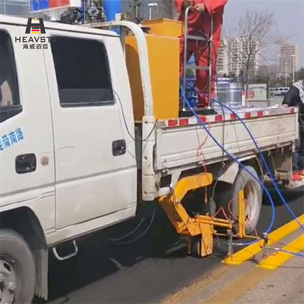 قوة شاحنات علامات الطريق