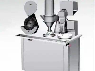 Capsule Filling Machine vs. Manual Filling Pros