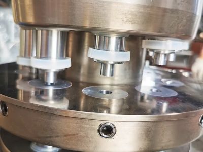 How High-Quality Tablet Press Tooling Improves Tablet Consistency and Production Efficiency