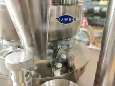 How to Choose the Best Tablet Packing Machine for Different Pharmaceutical Applications