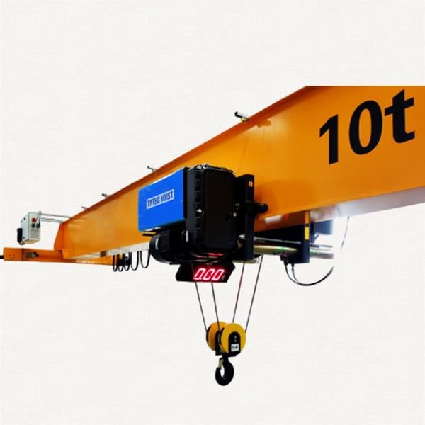 How Remote Control Cranes Revolutionize the Worksite