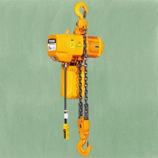 Choosing the Right Chain Hoist for Your Job