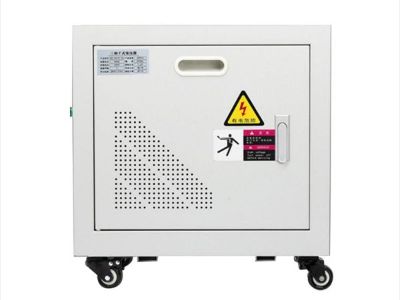 Chọn kích thước máy biến áp cách ly: Phù hợp công suất với nhu cầu bảo vệ nguồn điện của bạn