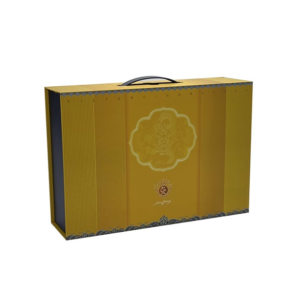 Elevate Your Product Presentation with Logo-Embodied Packaging.